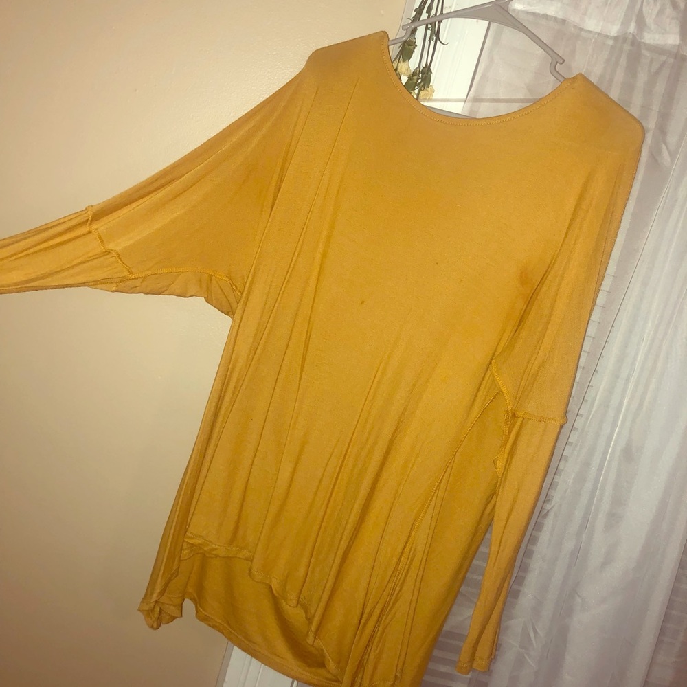MUSTARD COLORED LONG SLEEVE
